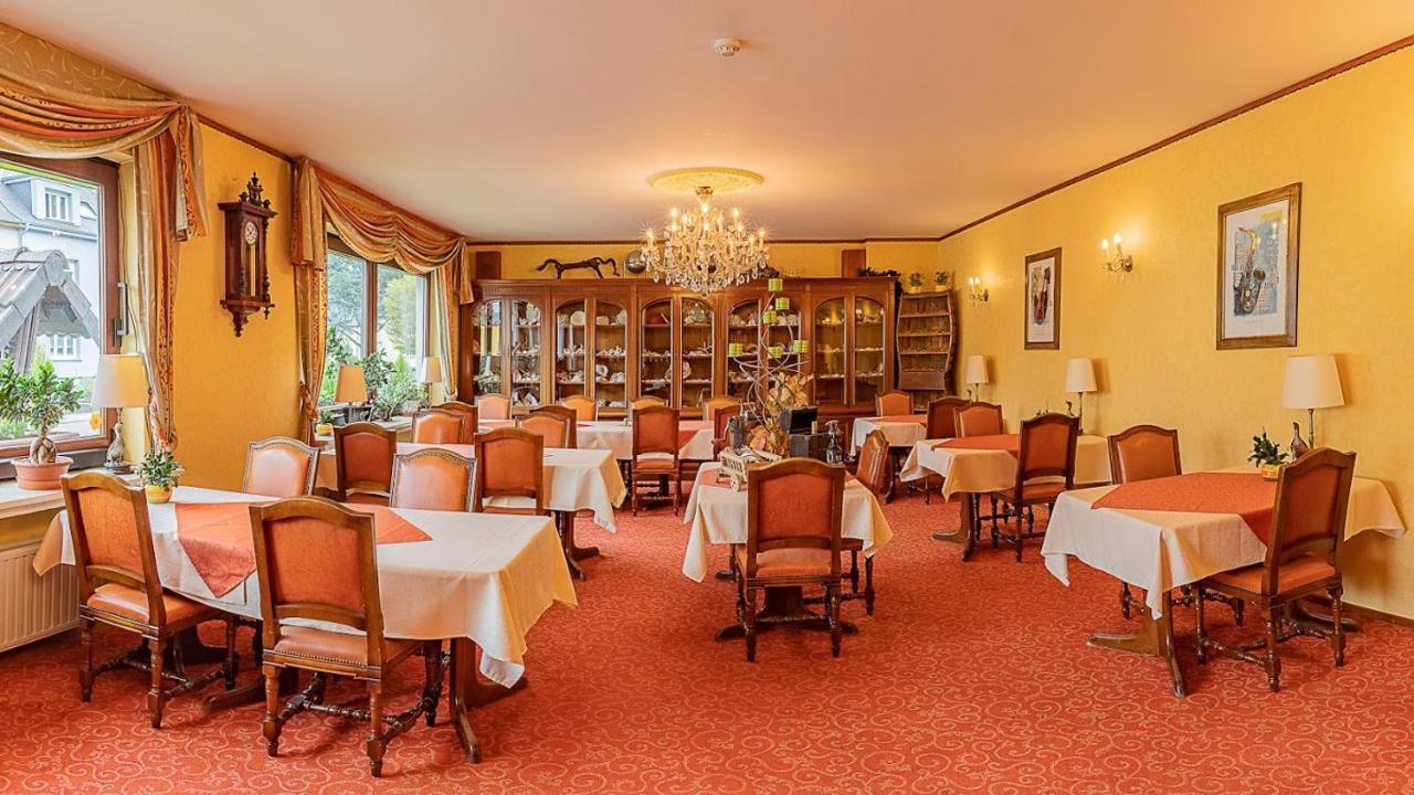 Hostellerie Val Fleuri Mersch ภายนอก รูปภาพ